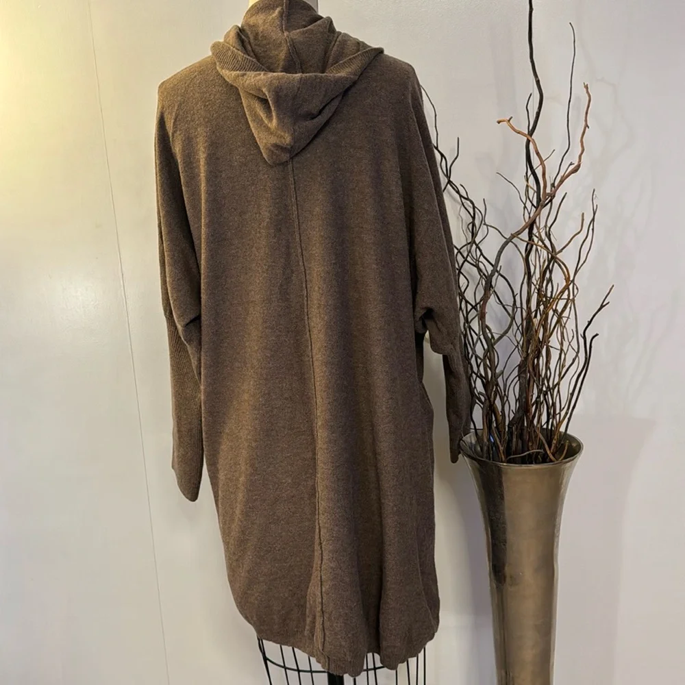 Long sleeve hooded open front cardigan in coffee